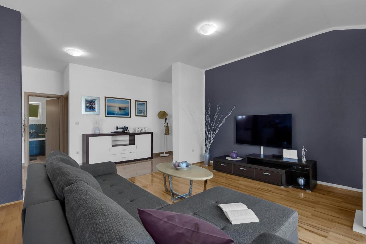 Stunning City View Apartment Makarska Eksteriør bilde